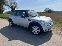 Silver Used 2006 Mini Cooper Hatch Hatchback | £1,895