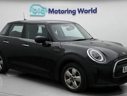 Used 2022 Mini Cooper Classic Hatchback | £16,500 (Fair price)
