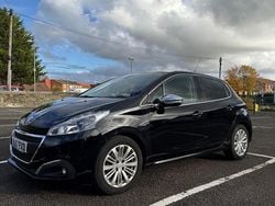 Black Used 2017 Peugeot 208 Allure Hatchback | £3,495 (Super price)