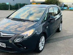 Grey Used 2015 Vauxhall Zafira Tourer SRi MPV | £5,440 (Fair price)