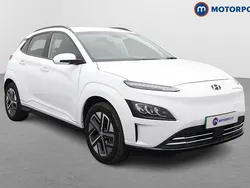 White Used 2023 Hyundai Kona Premium SUV | £13,599 (Fair price)