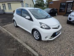 Red Used 2014 Toyota Aygo x-press Hatchback | £3,995 (Fair price)