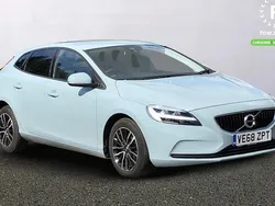 Blue Used 2019 Volvo V40 Momentum Estate | £11,299 (Fair price)