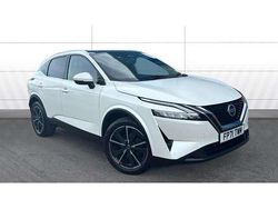 White Used 2022 Nissan Qashqai Tekna SUV | £16,675 (Fair price)