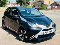 Black Used 2015 Toyota Aygo X-clusiv Hatchback | £5,995 (Fair price)