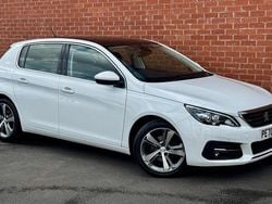 White Used 2020 Peugeot 308 Allure Hatchback | £8,750 (Fair price)