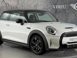 Used 2020 Mini Cooper S Classic Hatchback | £21,709 (Expensive)