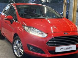 Red Used 2017 Ford Fiesta Zetec Hatchback | £4,995 (Good price)