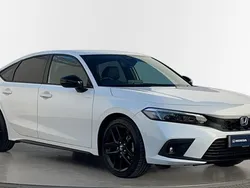 Premium paint platinum white Used 2025 Honda Civic Sport Hatchback | £31,461 (Good price)