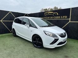 White Used 2013 Vauxhall Zafira SRi MPV | £3,495 (Fair price)