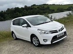 White Used 2016 Toyota Verso MPV | £8,250 (Fair price)