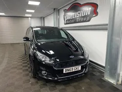 Black Used 2019 Ford S-MAX ST-Line MPV | £18,495 (Fair price)