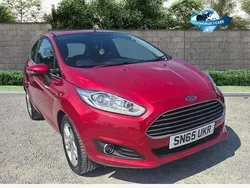Red Used 2015 Ford Fiesta Zetec Hatchback | £4,145 (Good price)