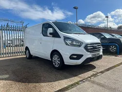 White Used 2018 Ford Transit Custom Limited Van | £10,995 (Expensive)