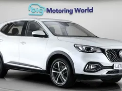 White Used 2022 MG HS Excite SUV | £11,800 (Fair price)