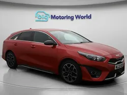 Red Used 2022 Kia ProCeed GT-Line Hatchback | £16,000 (Fair price)