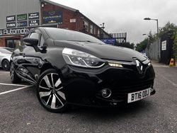 Black Used 2016 Renault Clio IV Iconic Hatchback | £5,350 (Fair price)