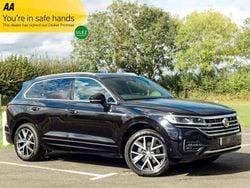 Black Used 2018 VW Touareg R-line SUV | £24,995 (A bit pricey)