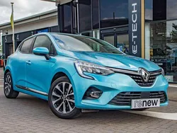 Blue Used 2020 Renault Clio V Iconic Hatchback | £11,195 (Fair price)