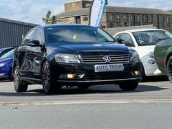 Black Used 2013 VW Passat Sportline Sedan | £3,891 (Good price)