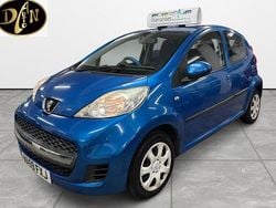 Blue Used 2009 Peugeot 107 Hatchback | £3,795 (Fair price)