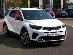 White Used 2023 Kia Stonic 4 SUV | £16,699 (Fair price)