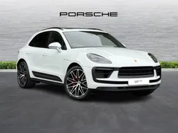 Carrara white metallic Used 2023 Porsche Macan S SUV | £59,000