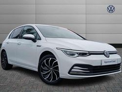 White Used 2023 VW Golf VIII Edition Hatchback | £20,599 (Fair price)
