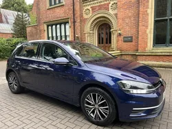 Blue Used 2018 VW Golf VII SE Hatchback | £12,932 (Good price)