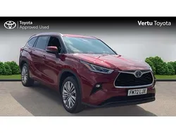 Red Used 2022 Toyota Highlander SUV | £42,371 (A bit pricey)