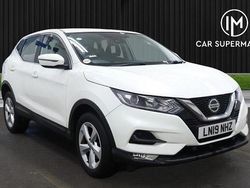 White Used 2019 Nissan Qashqai Acenta Premium SUV | £12,285 (Super price)