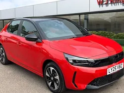 Kiss red New 2025 Vauxhall Corsa-e Hatchback | £19,995 (Expensive)