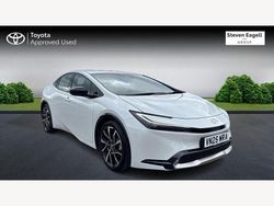 White Used 2025 Toyota Prius Hatchback | £33,999
