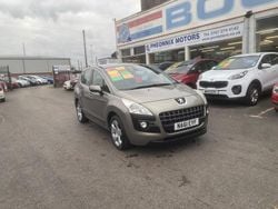 Grey Used 2011 Peugeot 3008 Sport Hatchback | £4,495 (Fair price)