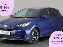 Used 2025 Toyota Yaris Hybrid Design Hatchback | £15,011