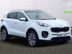 White Used 2017 Kia Sportage 4 SUV | £15,099 (Fair price)