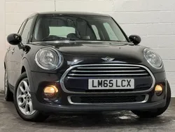 Black Used 2015 Mini Cooper Hatch Hatchback | £7,630 (A bit pricey)