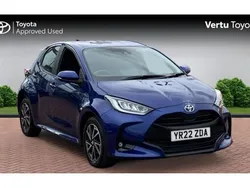 Blue Used 2022 Toyota Yaris Hybrid Design Hatchback | £16,667 (Fair price)