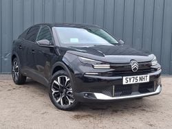 Metallic perla nera black New 2025 Citroën C4 Hatchback | £23,998 (Fair price)