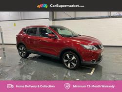Red Used 2017 Nissan Qashqai N-Connecta SUV | £10,697 (Good price)