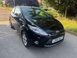 Black Used 2011 Ford Fiesta Zetec Hatchback | £2,495 (Fair price)