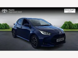 Blue Used 2022 Toyota Yaris Hybrid Design Hatchback | £17,124 (Fair price)