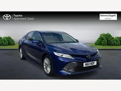 Blue Used 2019 Toyota Camry Sedan | £21,995 (Fair price)