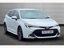 White Used 2023 Toyota Corolla Sport Estate | £26,499 (Fair price)
