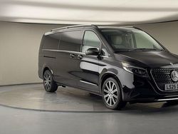 Black Used 2025 Mercedes V220 Premium MPV | £74,500