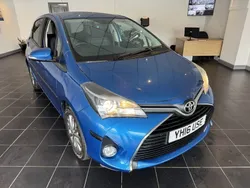 Blue Used 2016 Toyota Yaris Hatchback | £8,395 (Fair price)