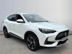 White Used 2024 MG HS Trophy SUV | £19,730 (Fair price)