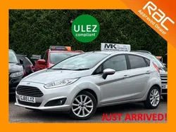 Moondust silver Used 2015 Ford Fiesta Titanium Hatchback | £5,795 (Fair price)
