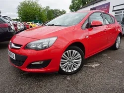 Red Used 2014 Vauxhall Astra Hatchback | £3,995 (A bit pricey)