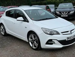 White Used 2013 Vauxhall Astra Edition Hatchback | £2,500 (Fair price)